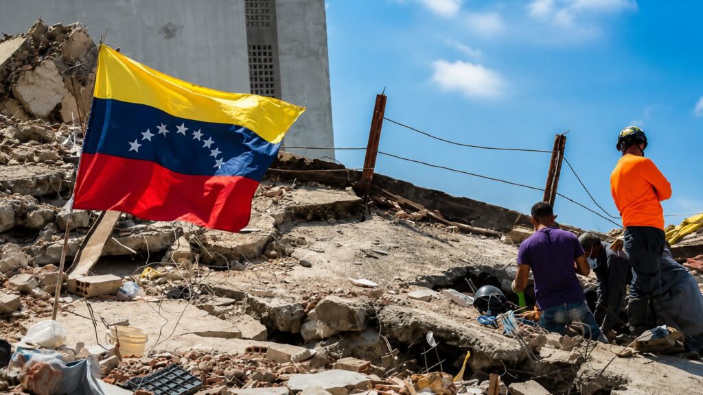 Familias venezolanas afectadas por terremotos de junio 2026 recibiendo ayuda humanitaria de Global Empowerment Mission en Florida