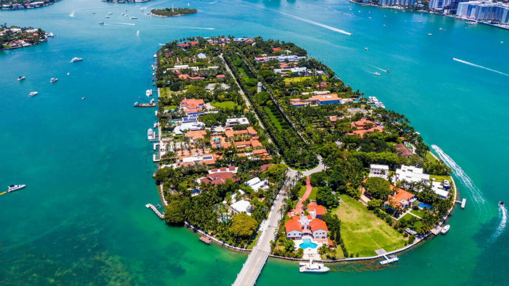 Las mansiones de millonarios en Miami, Florida